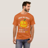 Halloween-Autismus-Trick oder -Behandlung T-Shirt (Vorne ganz)