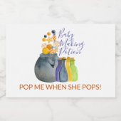 Halloween Baby Shower Baby Maaking Tränke Gefallen Schaumweinetikett (Einzelnes Label)