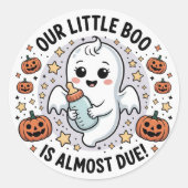 Halloween Babydusche unser kleiner Boo ist fast fä Runder Aufkleber (Vorderseite)
