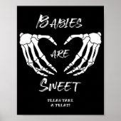 Halloween Babys sind süßes Baby Shower Poster (Vorne)