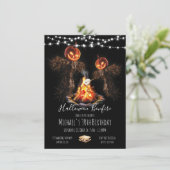 Halloween Backyard-Feuermelder Einladung (Stehend Vorderseite)