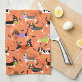 Halloween Basset Hound Geschirrtuch (Viertel Falte)