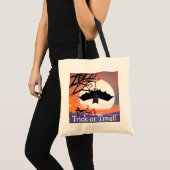 Halloween Bat in Tree Tragetasche (Vorderseite (Produkt))