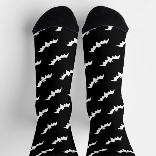 Halloween Bats Schwarz-weiße Mustersocken Socken (Oben)