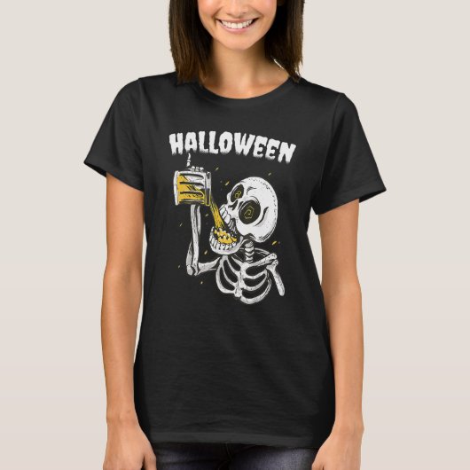 Halloween Beer Drinking Skeleton T-Shirt (Vorderseite)