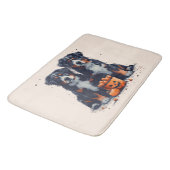 Halloween Bernese Mountain Hogs Pumpkin Badematte (Schrägansicht)