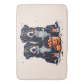 Halloween Bernese Mountain Hogs Pumpkin Badematte (Vorderseite Vertikal)