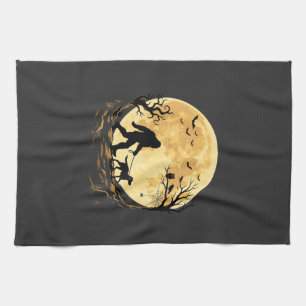 Halloween Bigfoot gehender Labrador unter Vollmond Geschirrtuch