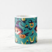 Halloween-Bild mit einem fröhlichen Hexengesicht Kaffeetasse (Mittel)