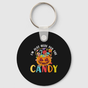 Halloween bin ich nur für die Süßigkeiten hier Schlüsselanhänger