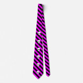 Halloween Black and Hot Pink Stripes Pattern Krawatte (Vorderseite)