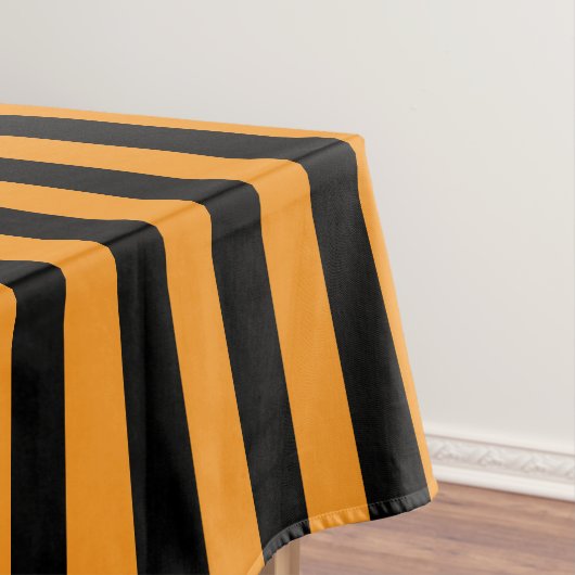 Halloween Black and Orange Wittling Stripes Gemust Tischdecke (Beispiel)
