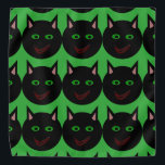 Halloween Black Cat Bandana Halstuch<br><div class="desc">Diese phantastische Bandana hat eine schwarze Katze mit spitzen Ohren,  leuchtend grüne Augen und ein leicht rotes Grinsen. Dieses gruselige Kätzchen ist perfekt für Halloween- oder Katzenliebhaber.</div>
