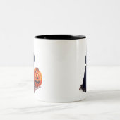 Halloween Black Cat mit Pumpkin Zweifarbige Tasse (Mittel)