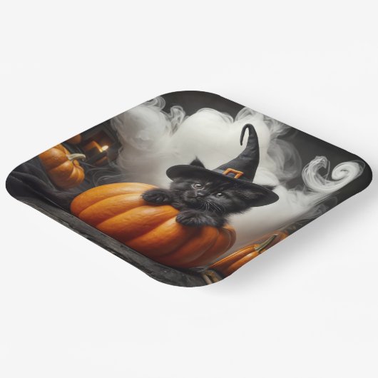 Halloween Black Kitten in Pumpkin Pappteller (Gewinkelt)