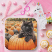 Halloween Black Kitten on a Pumpkin Pappteller (Party)