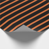 Halloween Black Orange Stripe Muster Geschenkpapier (Ecke)
