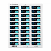 Halloween Black Skull auf Blue Icing Cupcake (Vorne)