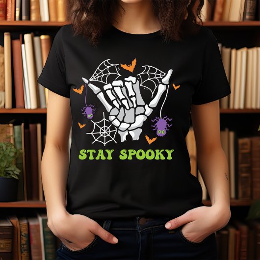 HALLOWEEN BLEIBE SPOOKY SKELETON HAND T-Shirt