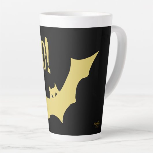 Halloween BOO Latte Tasse von Poet Adiela Akoo (Rechte Ecke)