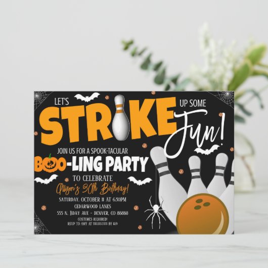 Halloween Bowling Party Einladung (Stehend Vorderseite)