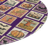 Halloween-Briefmarkenmuster Schneidebrett (Ecke)