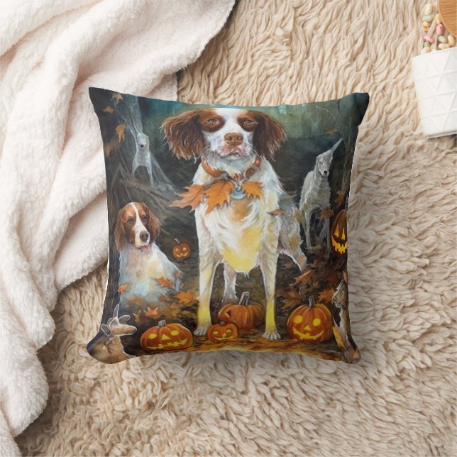 Halloween Brittany Spaniel mit Pumpkins Beängstige Kissen (Decke)