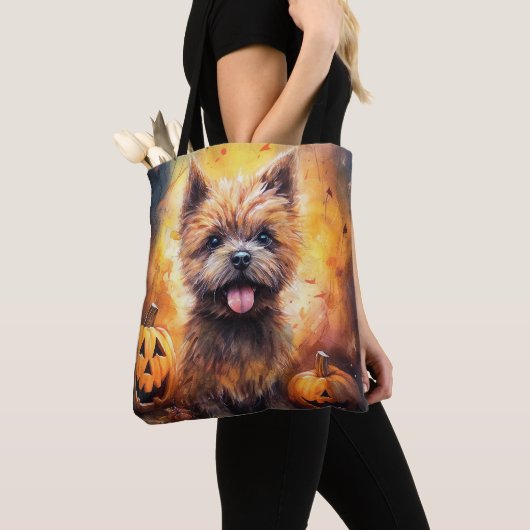 Halloween Cairn Terrier mit Pumpkins Beängstigend Tasche (Von Nahem)