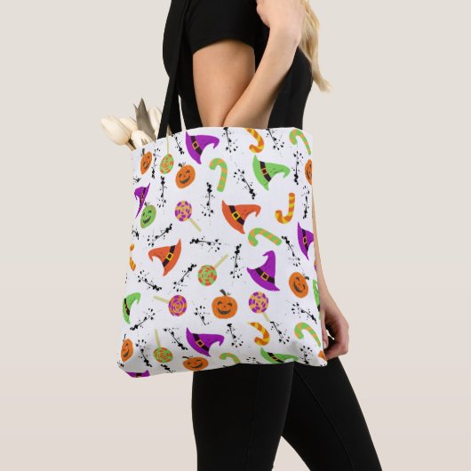 Halloween Candies Pumpkins und Hexenhatmuster Tasche (Von Nahem)