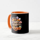 Halloween Candy Security Tasse (Vorderseite Links)