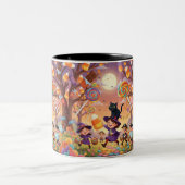 Halloween Candyland Parade Zweifarbige Tasse (Mittel)
