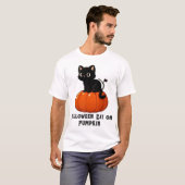 Halloween Cat on Pumpkin T-Shirt (Vorne ganz)