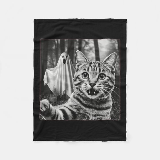 Halloween Cat Selfie With Soky Ghost  Fleecedecke (Vorderseite)