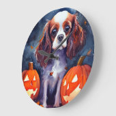 Halloween Cavalier King Charles Spaniel Pumpkins Große Wanduhr (Winkel)