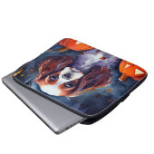 Halloween Cavalier King Charles Spaniel Pumpkins Laptopschutzhülle (Vorne Knopf)
