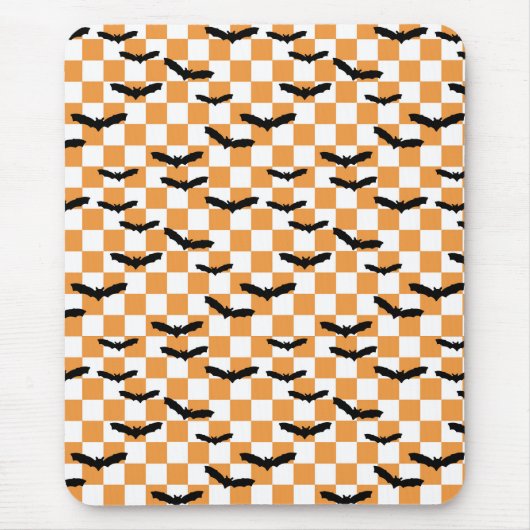 Halloween Checkerboard Spooky Fledermäuse Moderner Mousepad (Vorne)