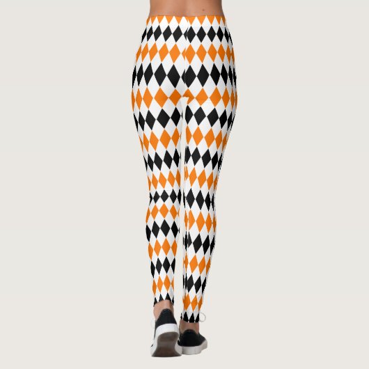 Halloween Chic Orange White Black Diamond Muster Leggings (Rückseite)