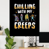 Halloween Chilling mit Creeps Poster (Heimbüro)