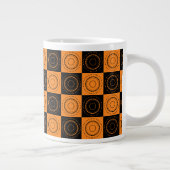 Halloween Concentric Orange and Black Polka Docks Jumbo-Tasse (Rechts)