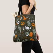 Halloween Concept Illustration mit Zeichen und Sym Tasche (Von Nahem)