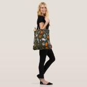 Halloween Concept Illustration mit Zeichen und Sym Tasche (Am Model)