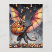 Halloween Creature With Candy Postkarte (Vorderseite)