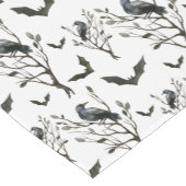 Halloween Crows Bats Schwarz und Weiß Kurzer Tischläufer (Ecke)