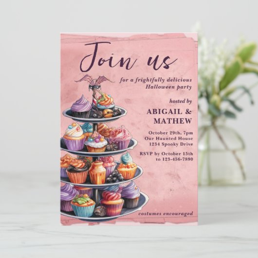 Halloween Cupcakes Trendy Halloween-Party Einladung (Stehend Vorderseite)