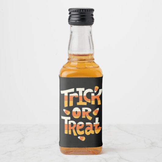 Halloween Custom Trick oder Treat Alkoholflaschenetikett (Vorderseite)
