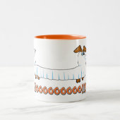 Halloween-Dackel - BOO Zweifarbige Tasse (Mittel)