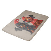 Halloween Dackel Hunde Devil Bat Badematte (Schrägansicht)