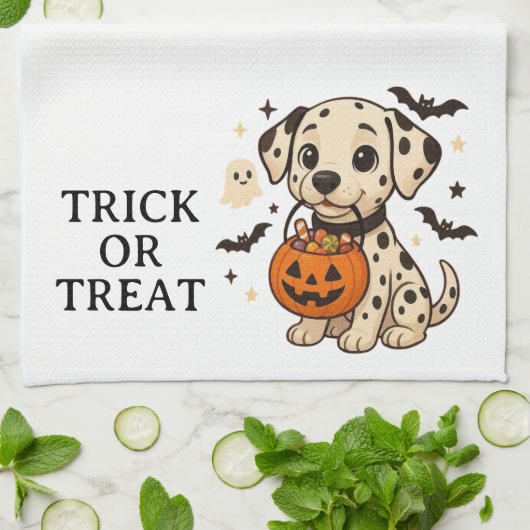Halloween Dalmatiner Dog Trick oder Tree Geschirrtuch (Gefaltet)