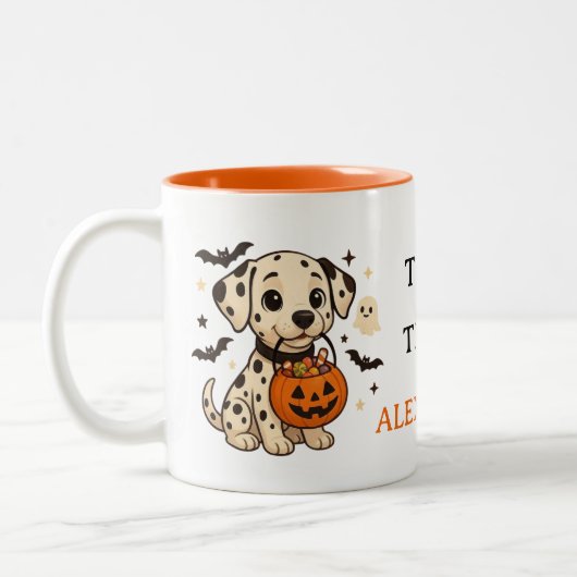 Halloween Dalmatiner Dog Trick oder Tree Zweifarbige Tasse (Links)
