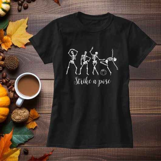 Halloween Dancing Skeleton Anpassen Funny Text T-Shirt
